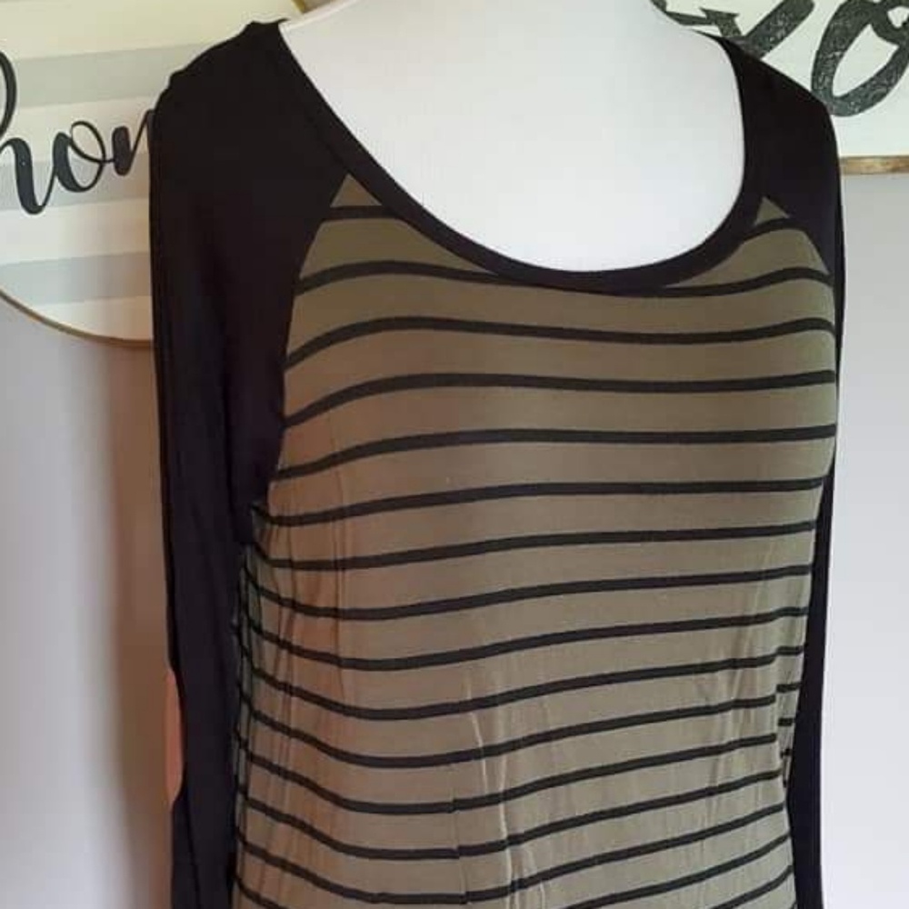 Olive striped raglan